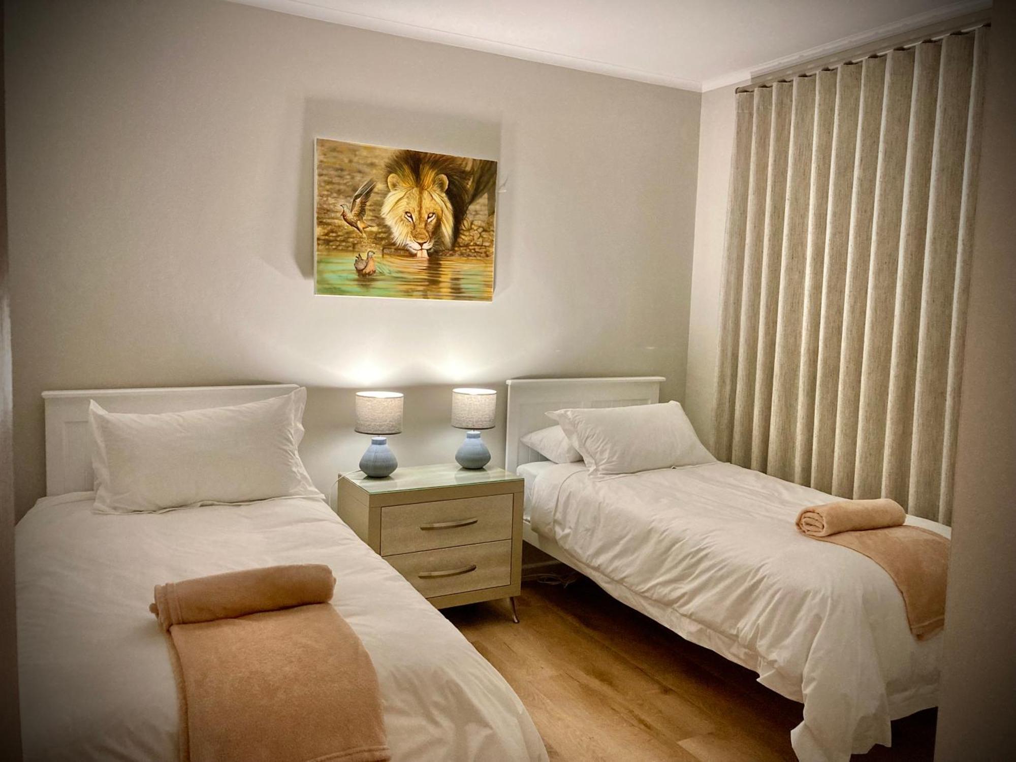 Tonquani - Knysna Hotel Ruang foto